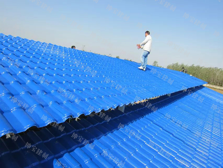 廠房新建翻新,不僅要選對秸稈瓦,還得用對顏色