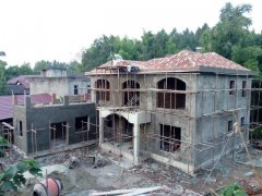 30元一平的樹脂瓦省錢又耐用?網友:吃飽沒事干,用一年就得換 30元一平的樹脂瓦省錢又耐用?網友:吃飽沒事干,用一年就得換